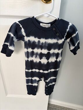 Sovereign Code Navy & White Tie-Dye Footie